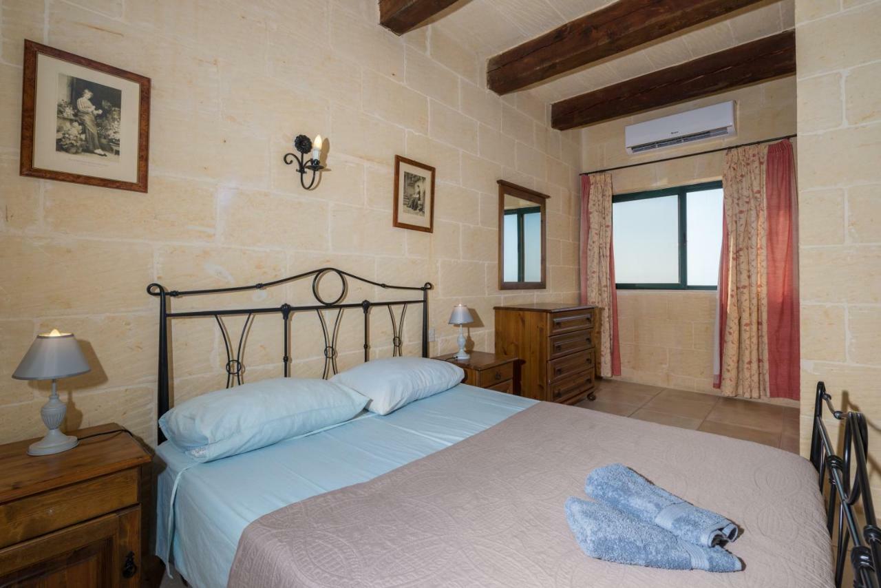 Sunset - Holiday Farmhouse With Large Private Pool In Island Of Gozo Nadur Ngoại thất bức ảnh