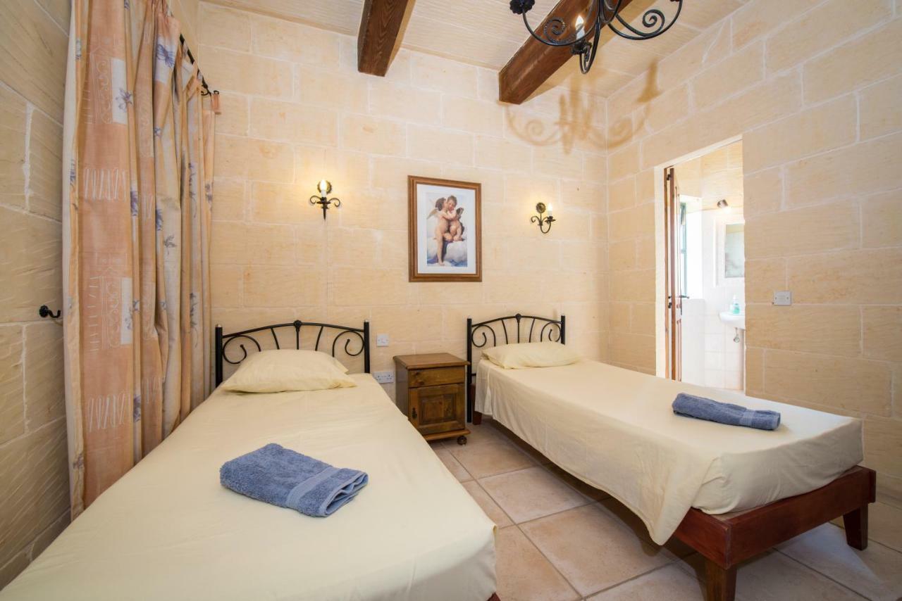 Sunset - Holiday Farmhouse With Large Private Pool In Island Of Gozo Nadur Ngoại thất bức ảnh