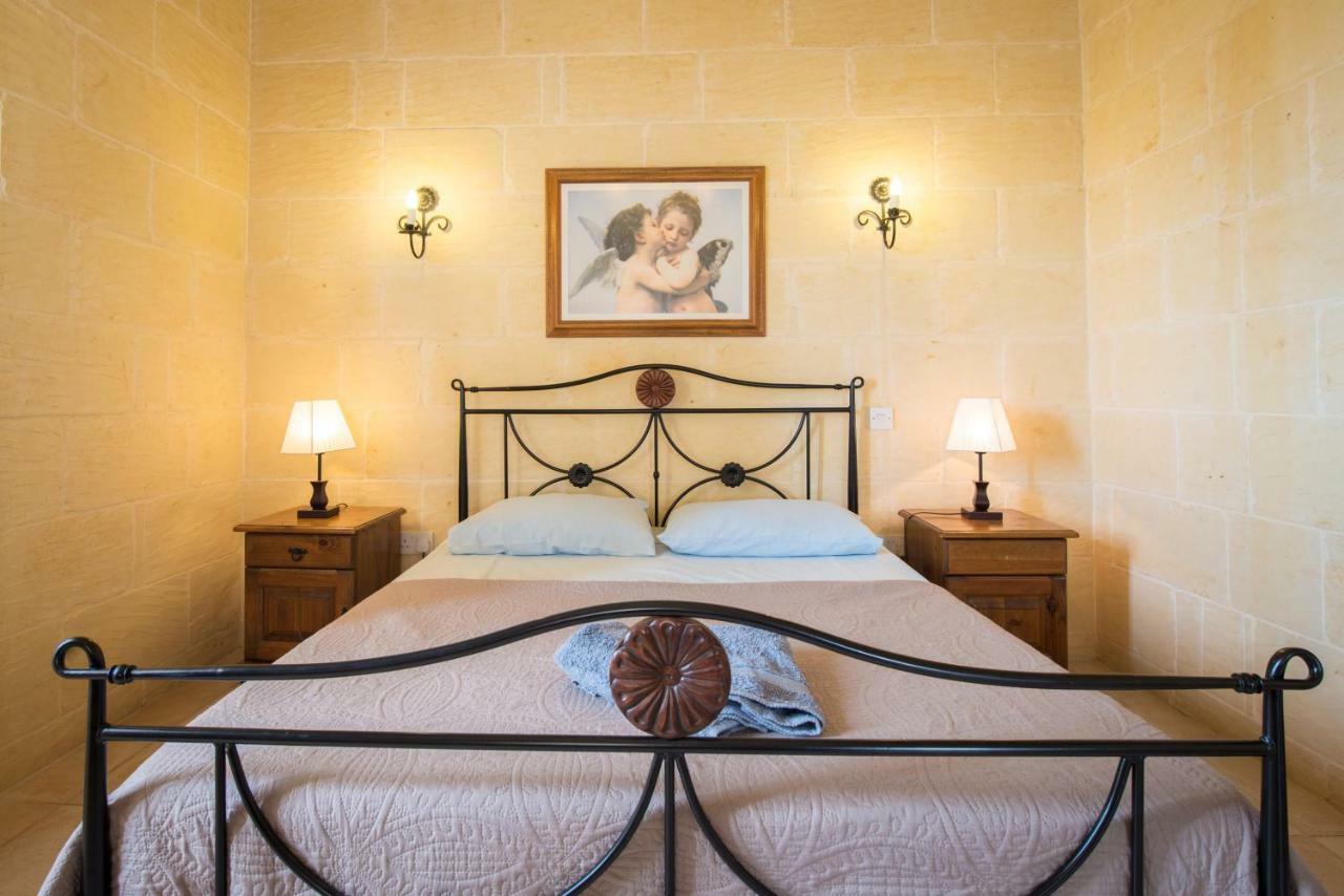 Sunset - Holiday Farmhouse With Large Private Pool In Island Of Gozo Nadur Ngoại thất bức ảnh